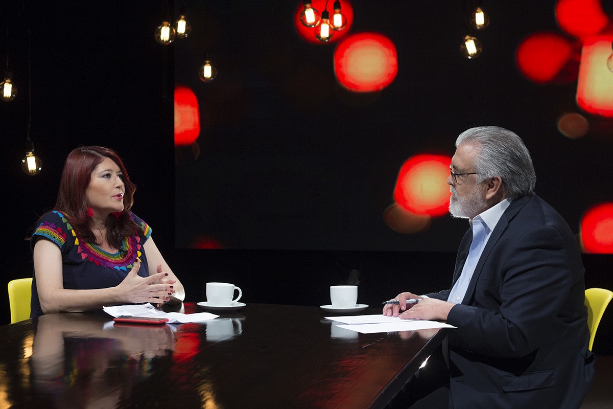 Candidata a secretaría general del Fmln asegura que el partido “defraudó al pueblo”