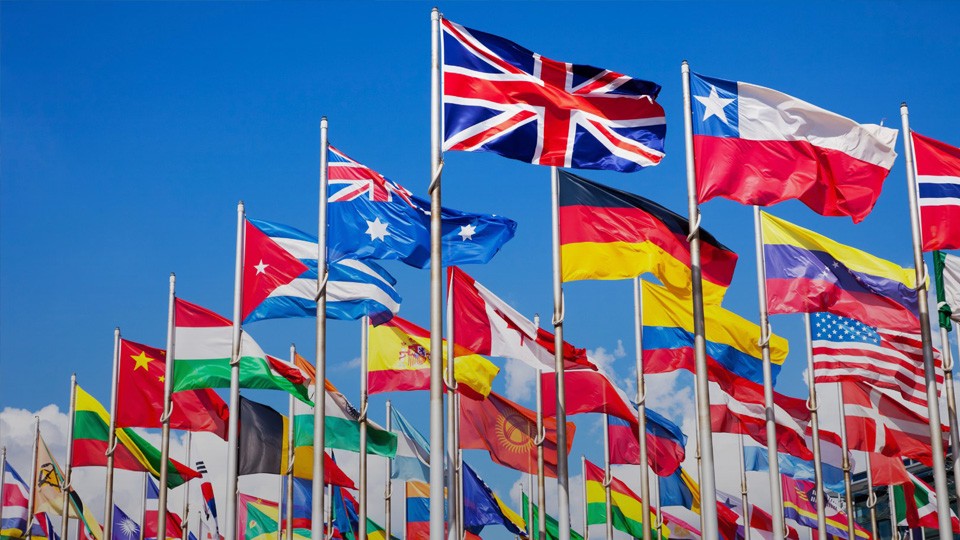 ¿Hacia dónde va la política exterior del presidente Bukele?