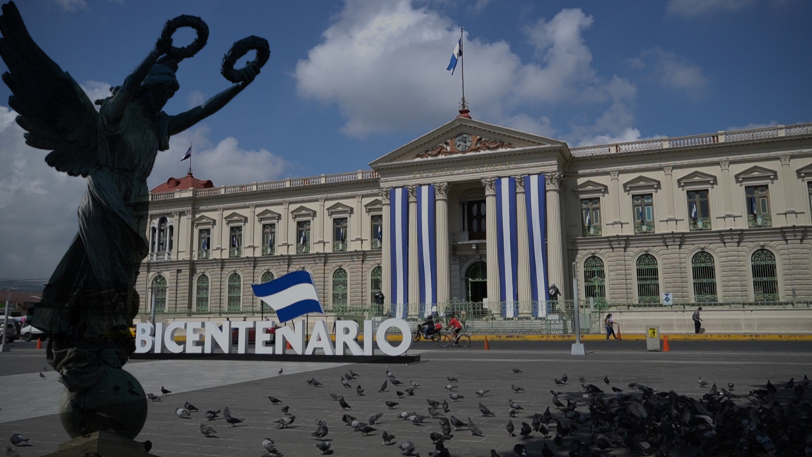 ¿El Salvador tiene motivos para celebrar el bicentenario?